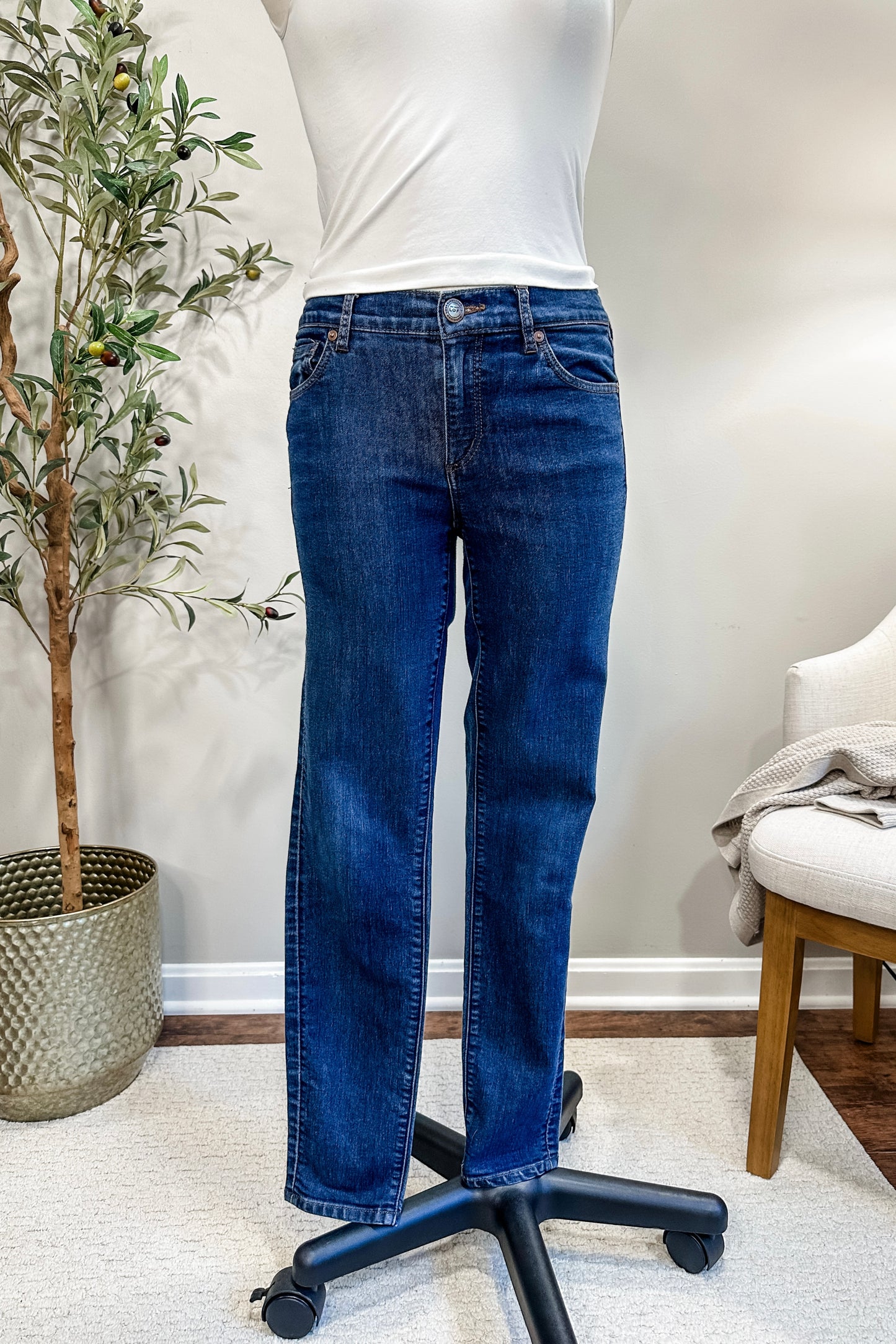 (4) Loft Modern Skinny Jeans