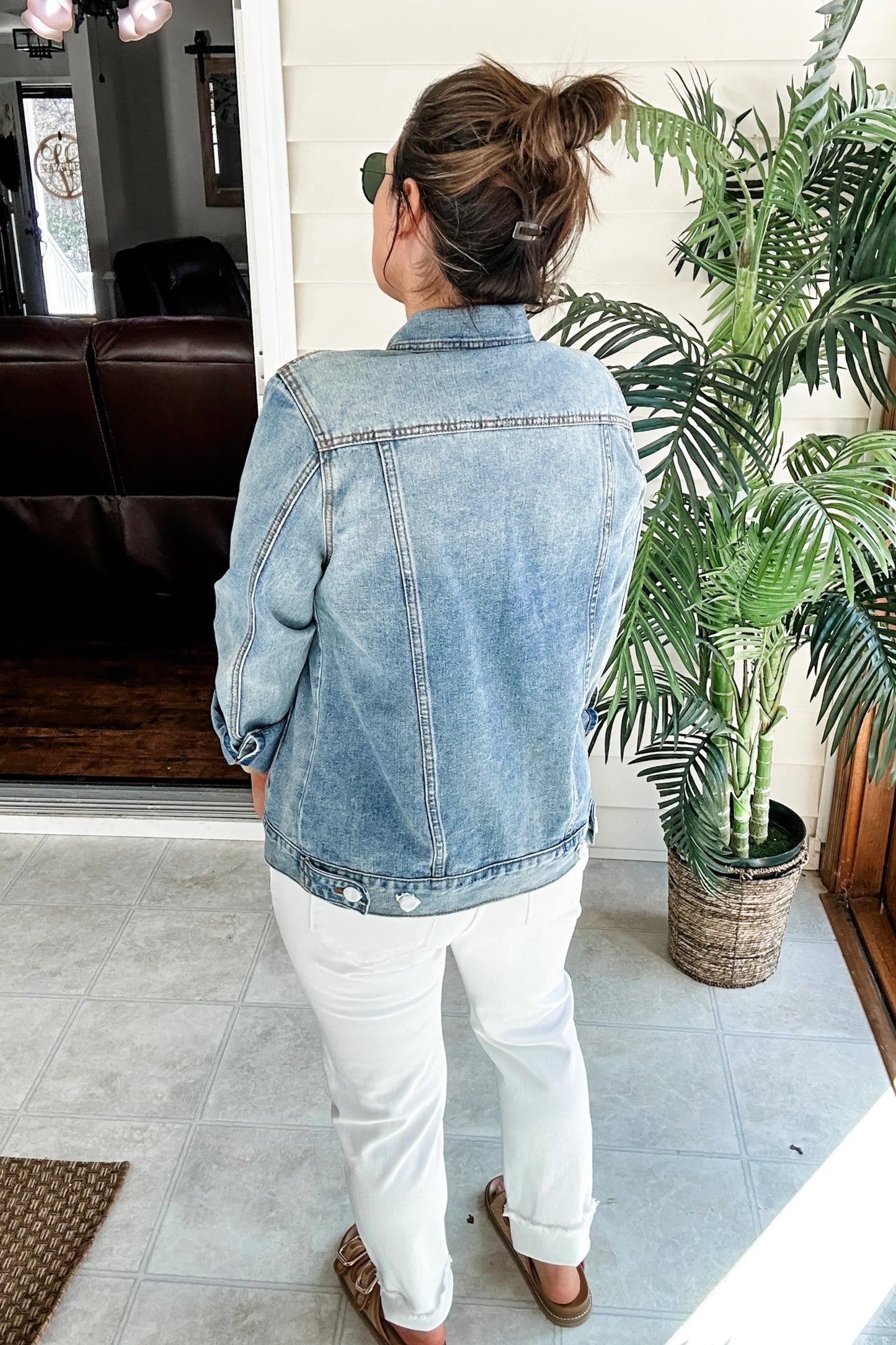 (L) Ampersand Denim Jacket
