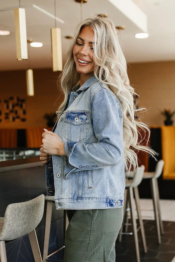 (L) Ampersand Denim Jacket