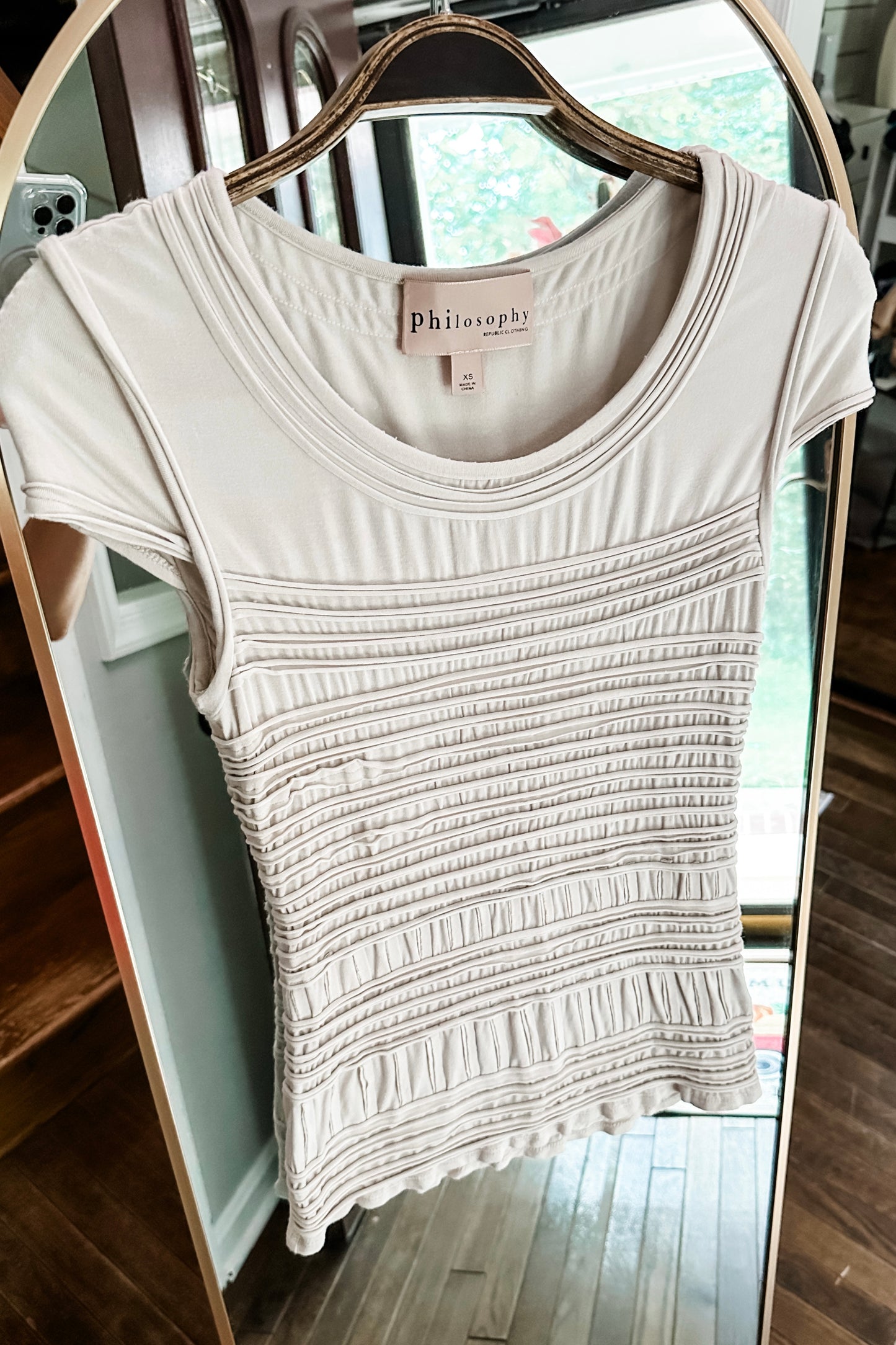 (XS) Philosophy Textured Top