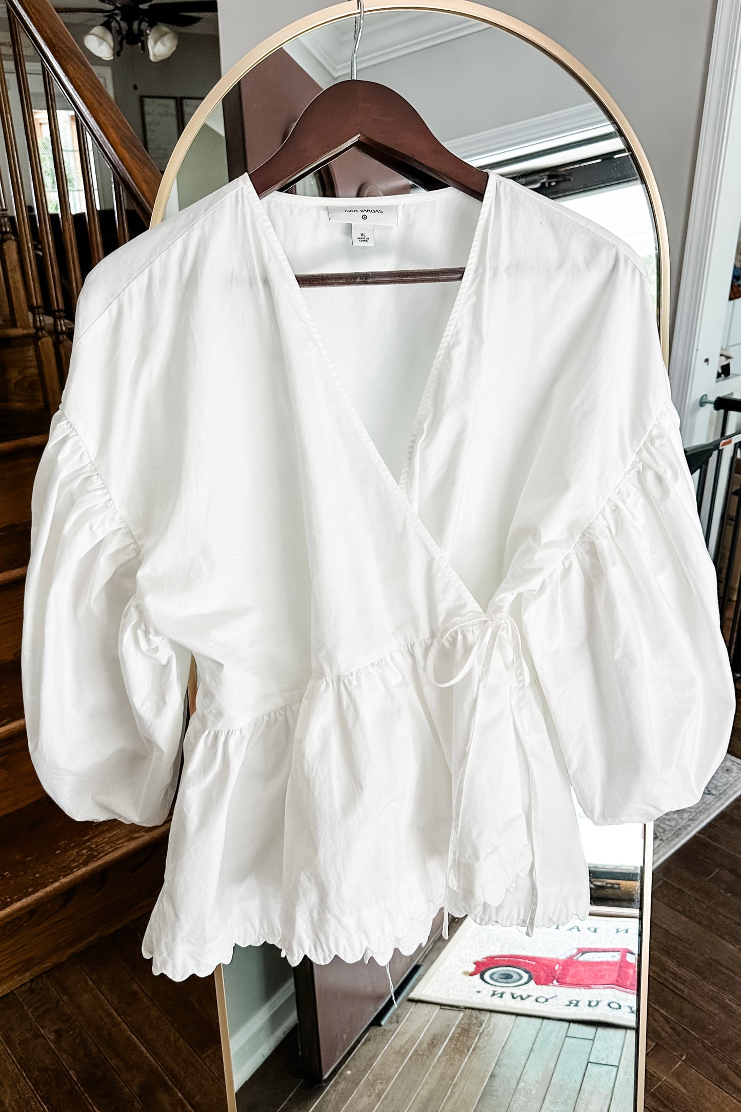 (XL) Kiki Vargas Scallop Top