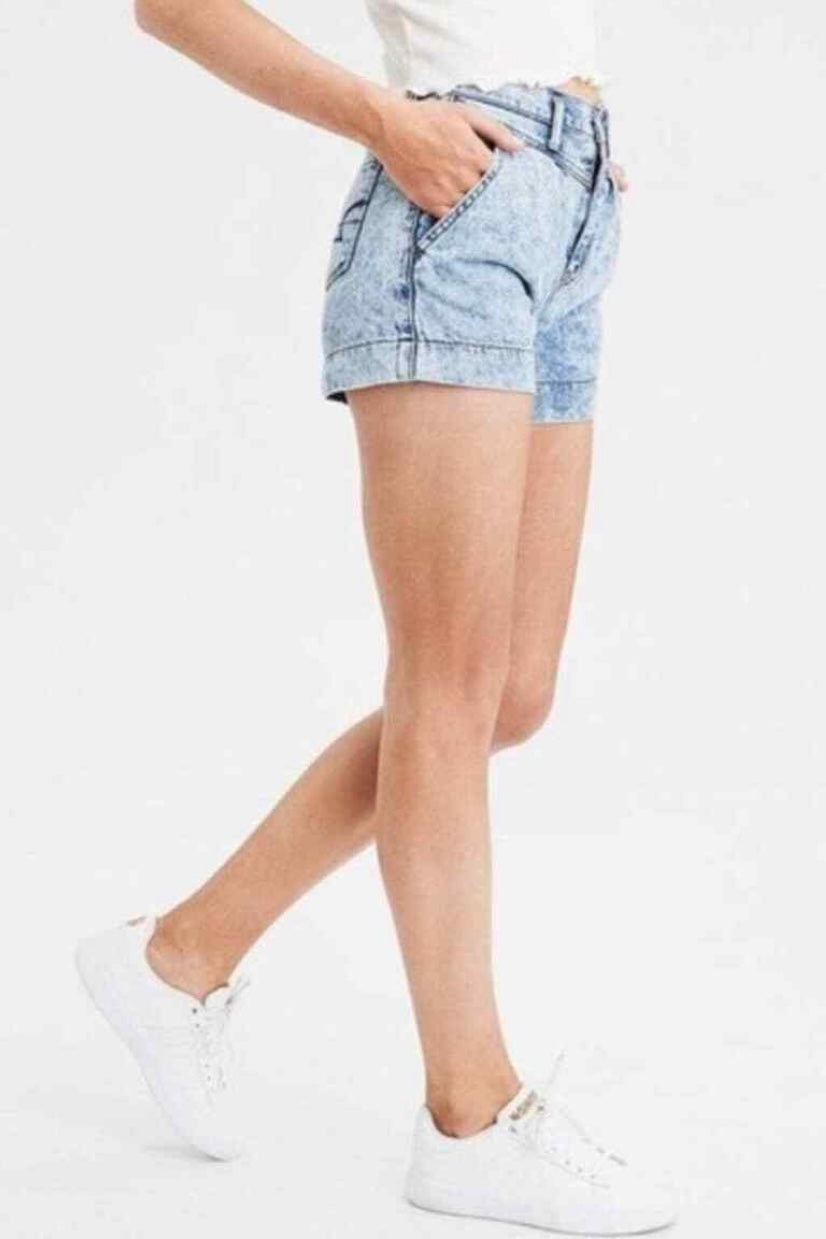 (16) AE Acid Wash Mom Short
