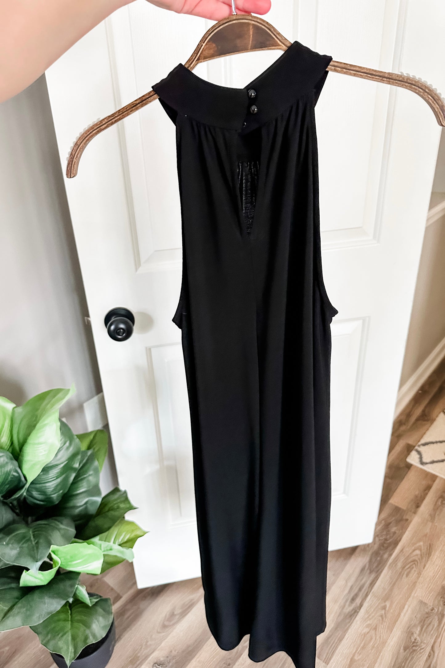 (M) Nine West Halter Dress