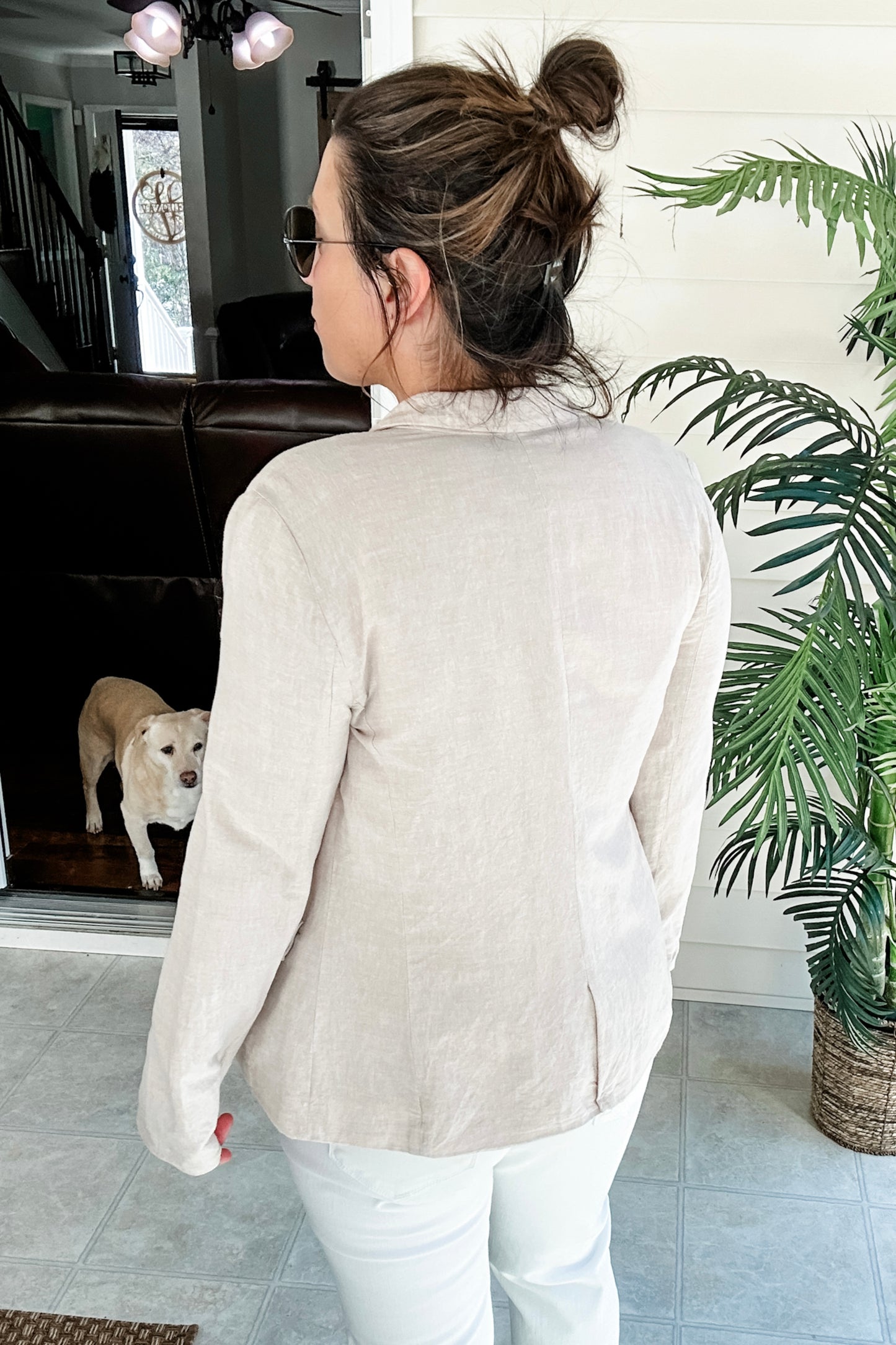 (6) Gap Linen Blazer