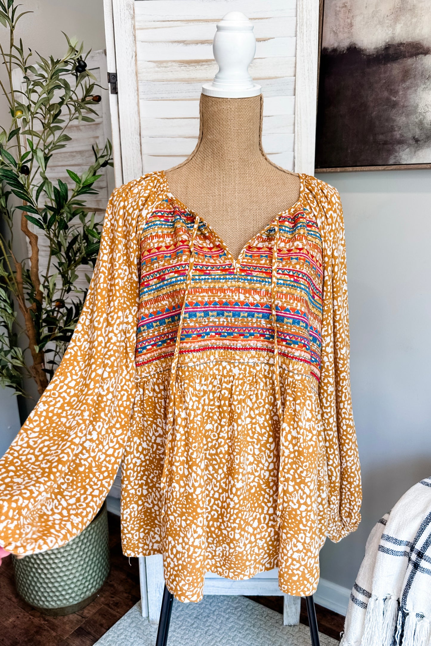 (1X) Savanna Jane Mustard Top