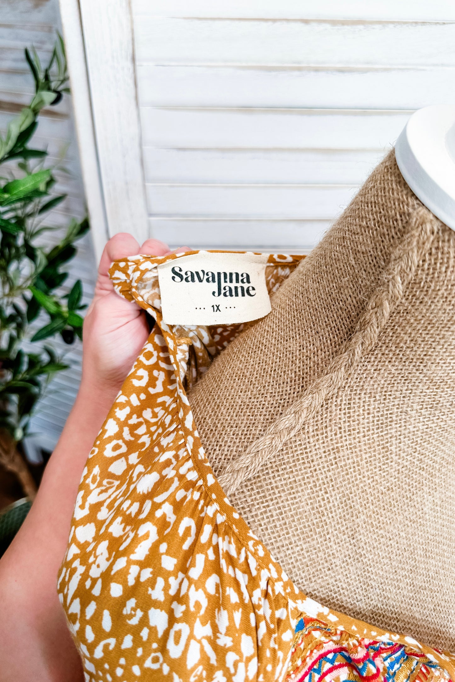 (1X) Savanna Jane Mustard Top