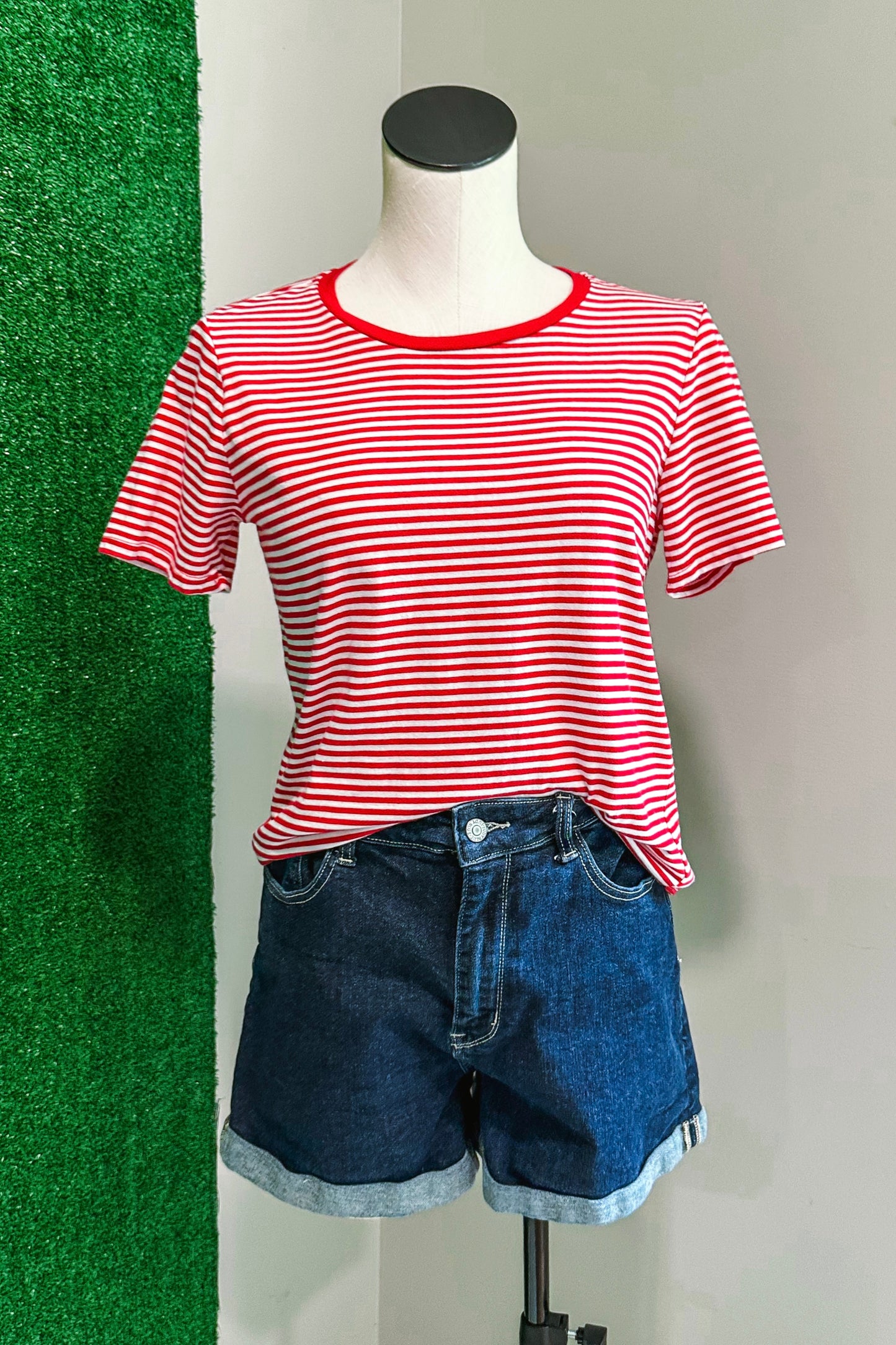 (M) Ella Moss Red Stripe Tee