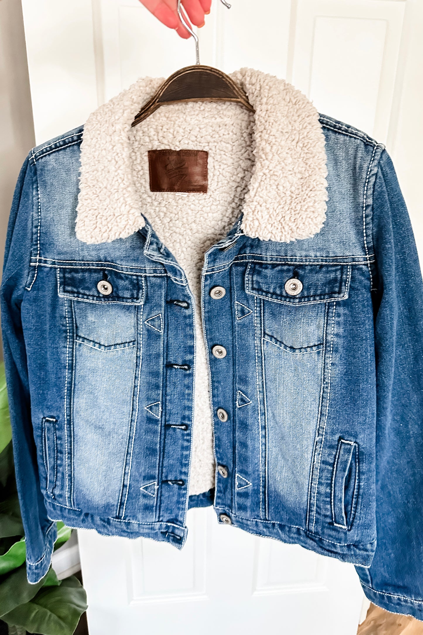 (M) Vintage Ashley by 26 International Sherpa Denim Jacket