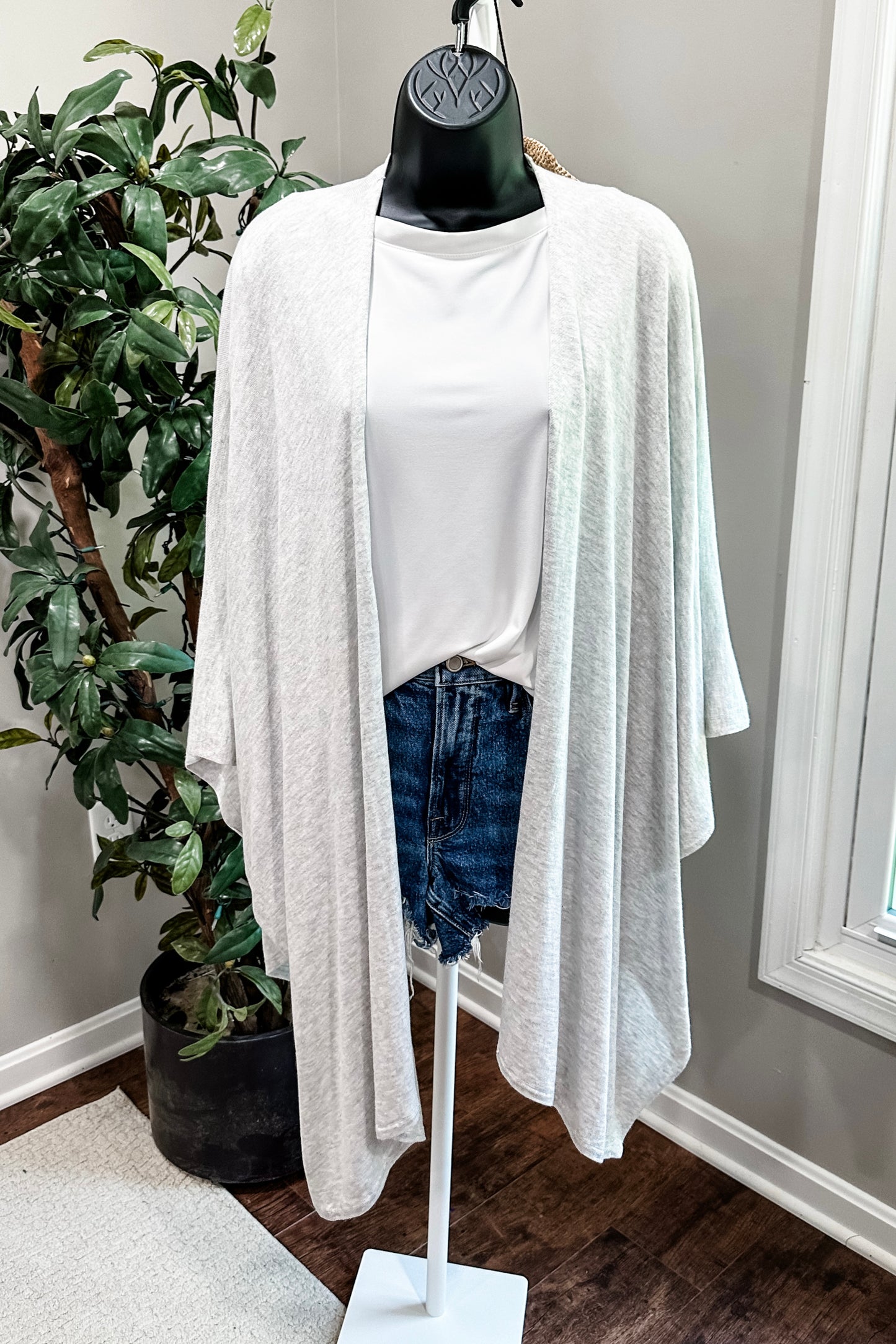 (One Size) Banana Republic Wrap