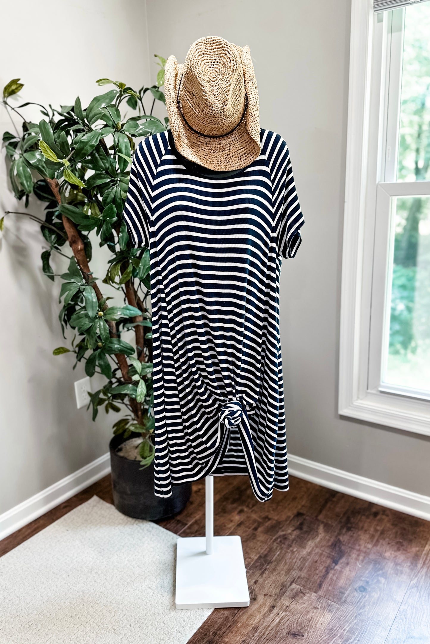 (XL) Old Navy Striped Midi