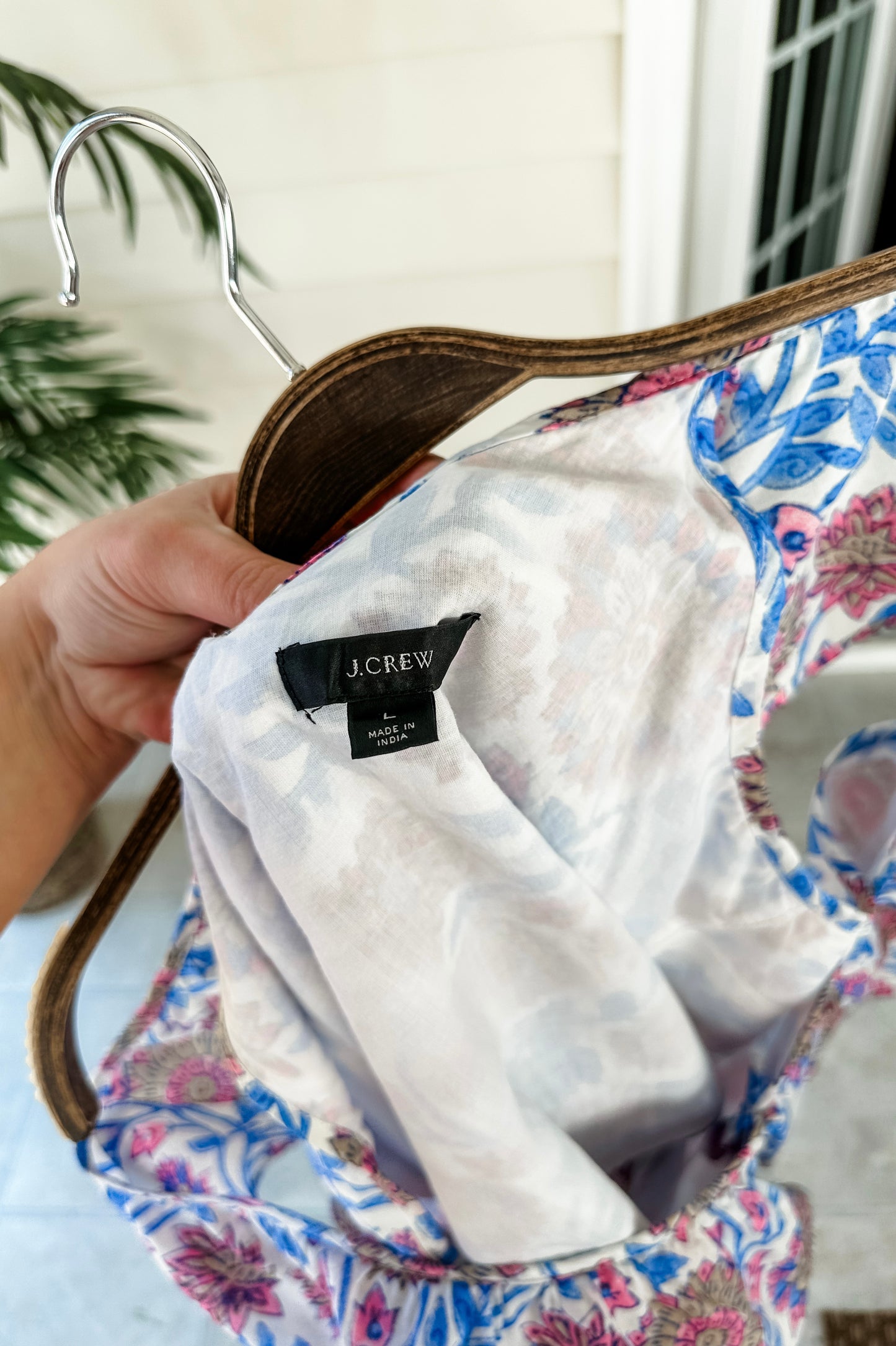 (L) J.Crew Floral Vine Ruffle Blouse