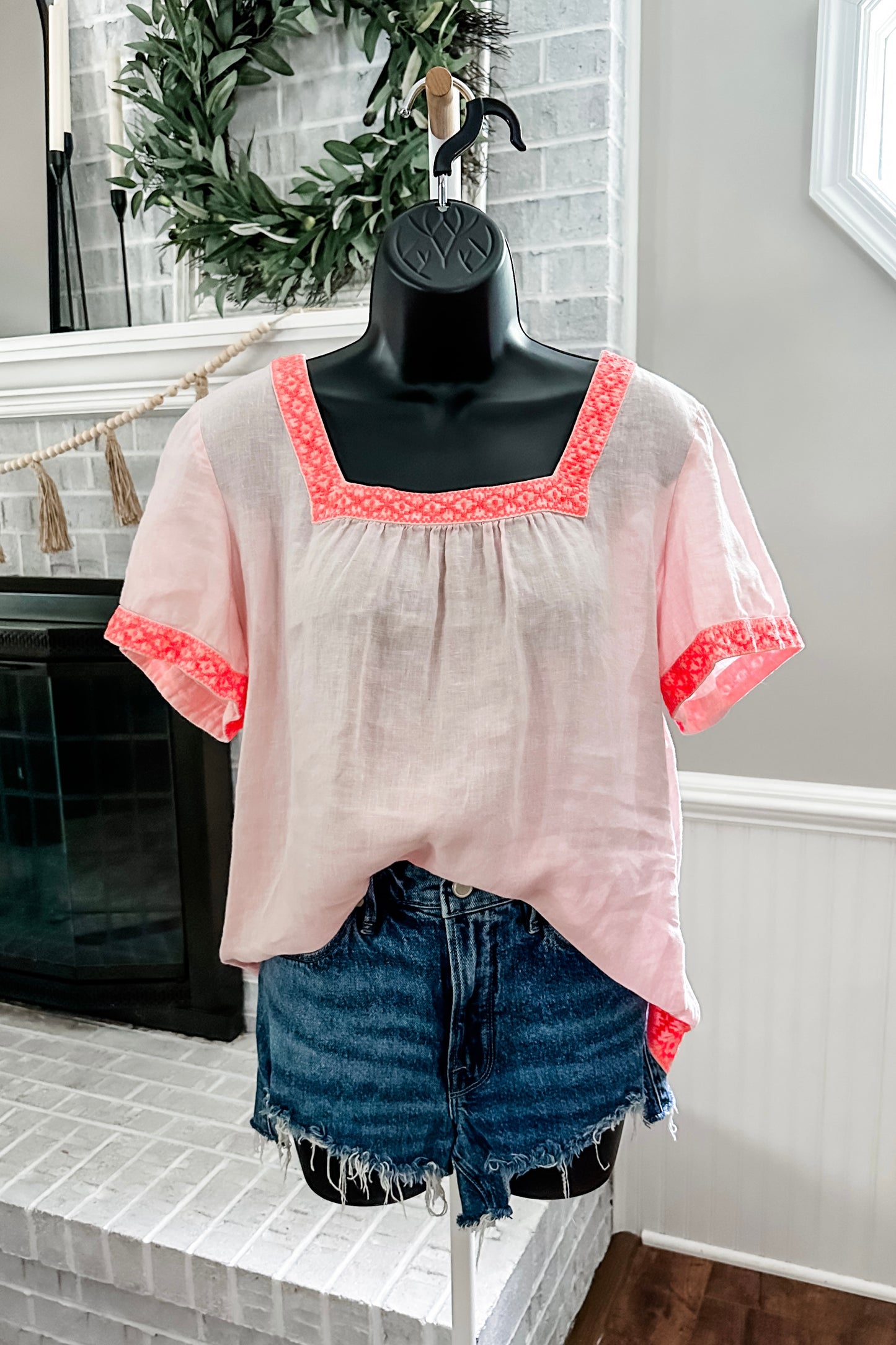 (M) J.Crew Linen Emb Blouse