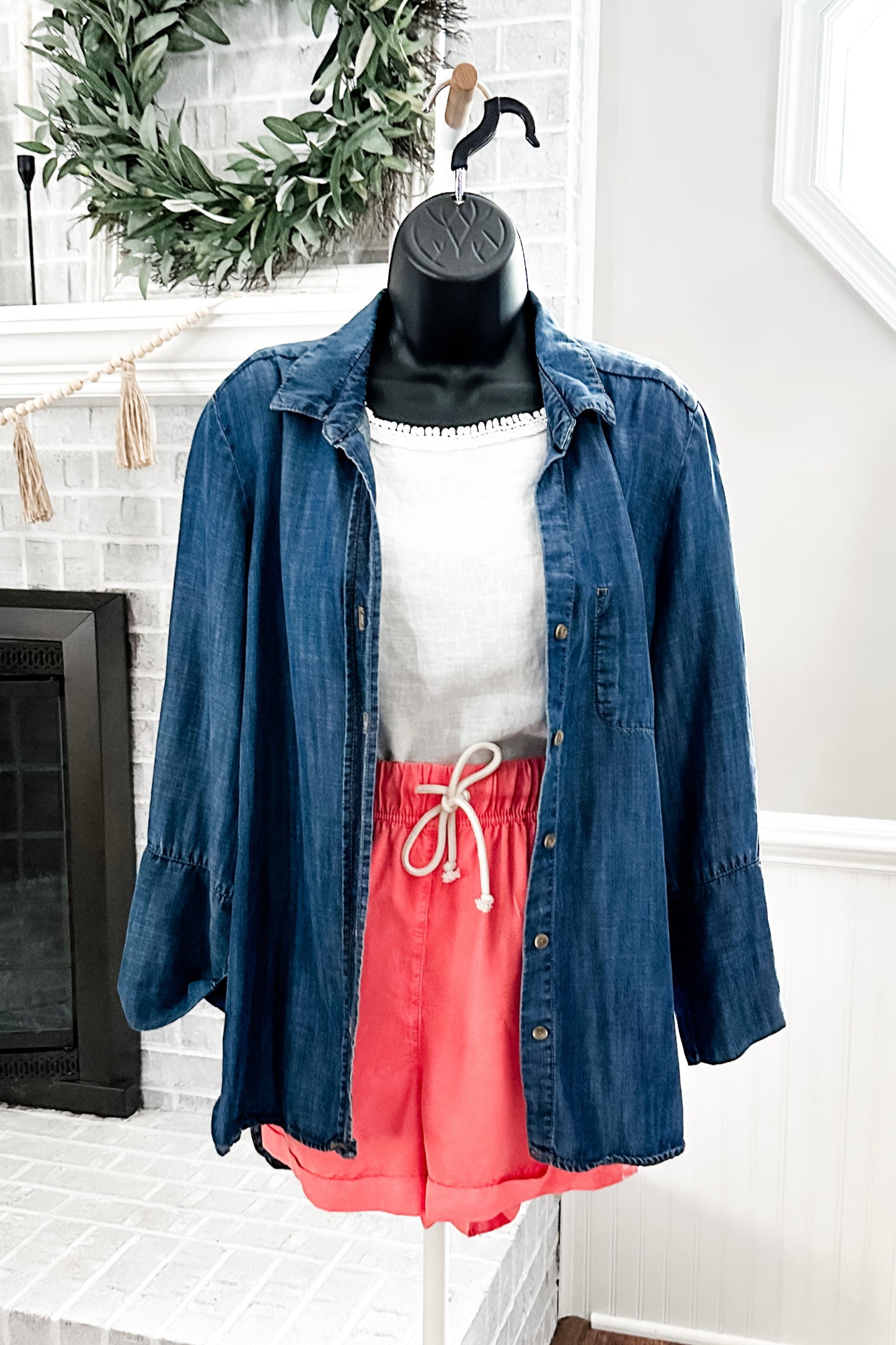 (L) Bella Dahl Chambray Button Up