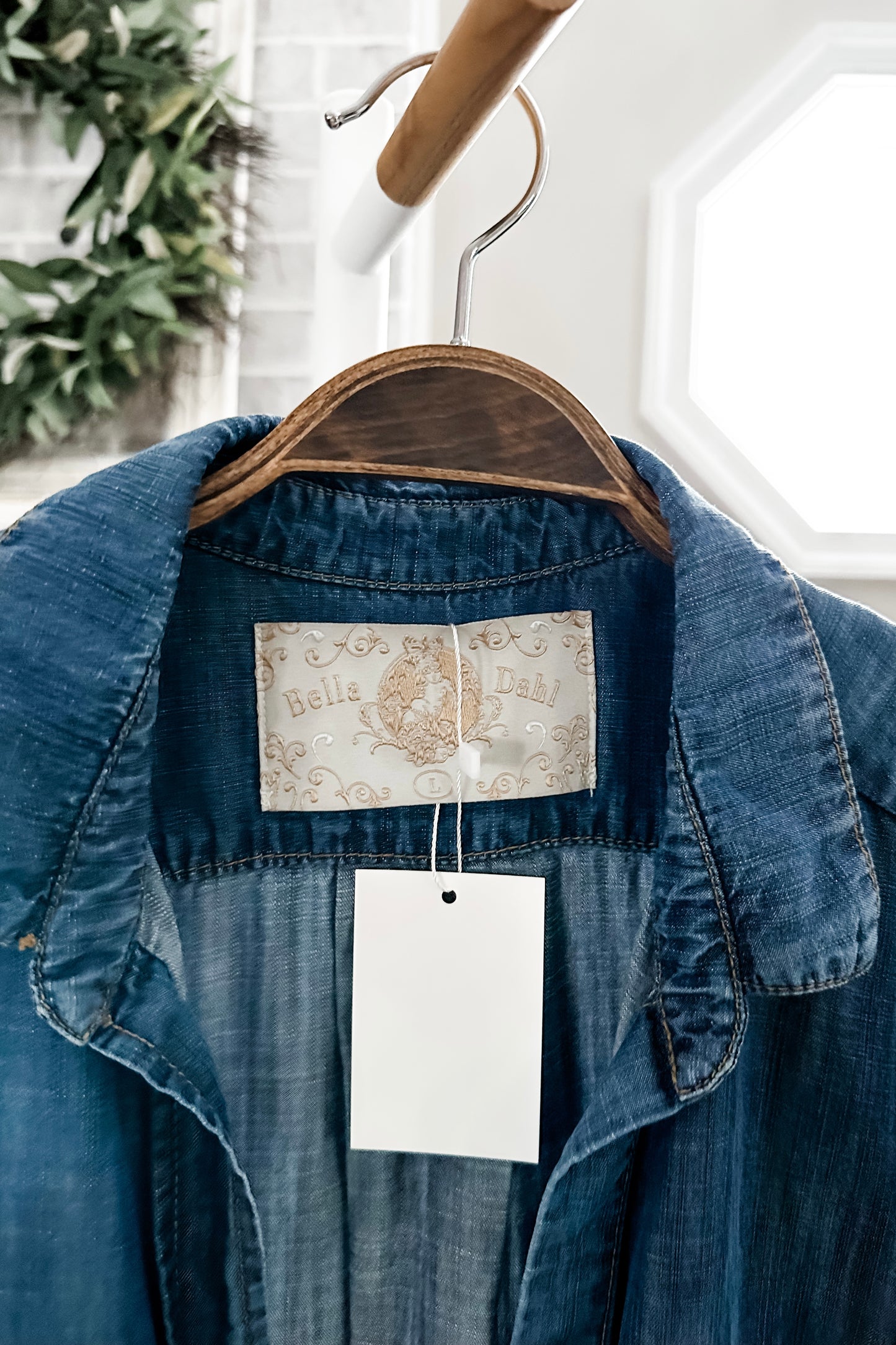 (L) Bella Dahl Chambray Button Up