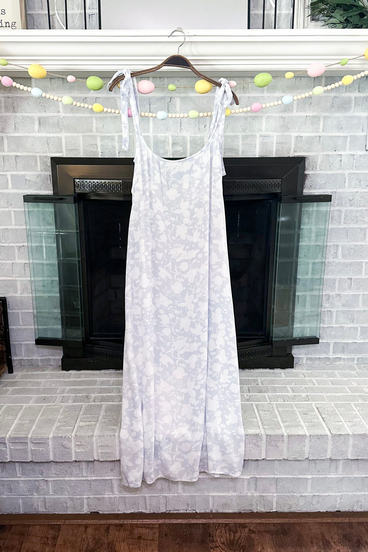 (L) Delicate Floral Midi