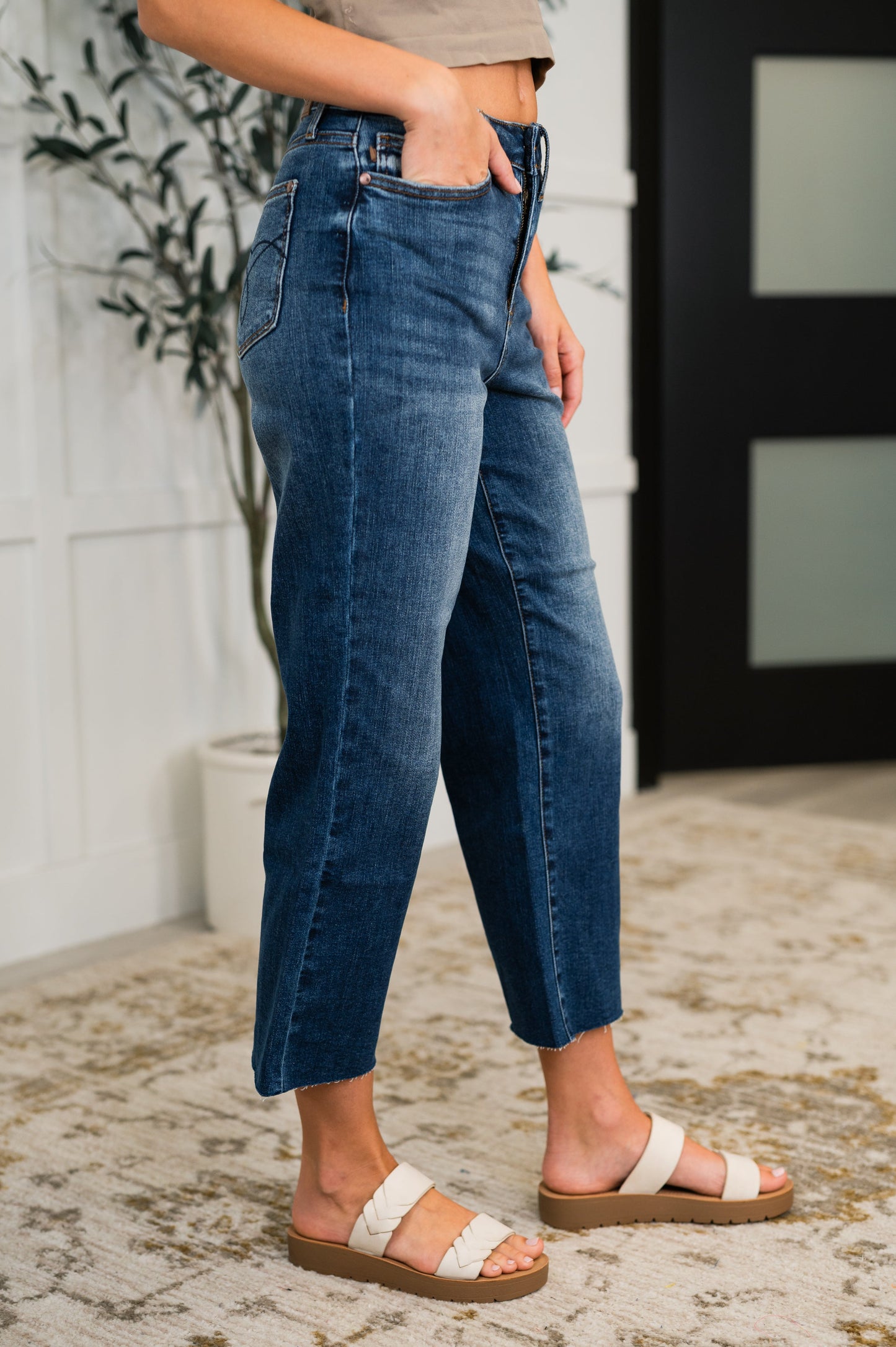 JB High Waist Back Pocket Embroidery Crop Wide