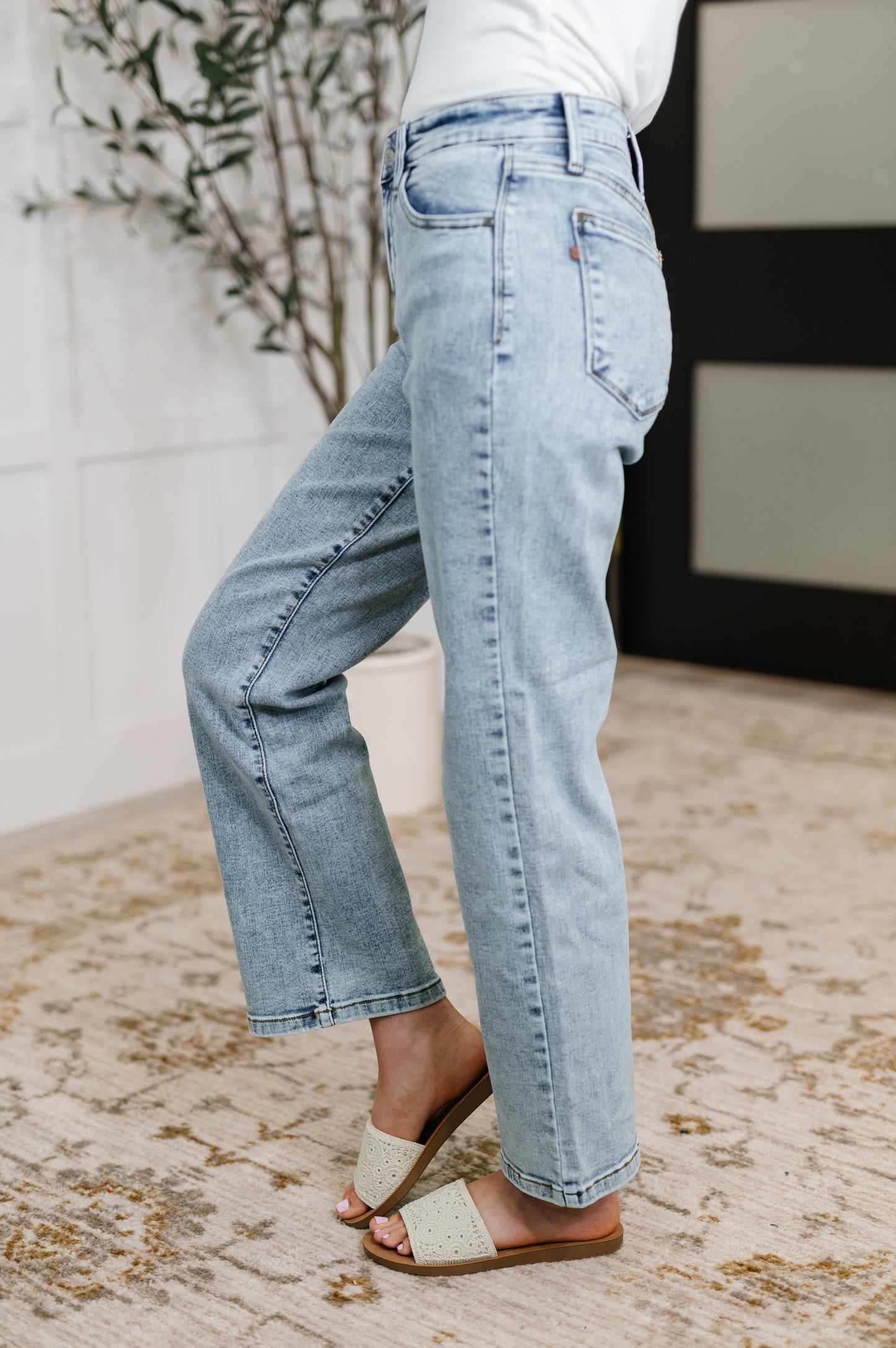 JB High Rise Stone Wash Straight Fit Jeans