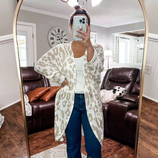 (M) Boutique Leopard Cardi