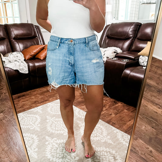 (12) Universal Thread Boyfriend Shorts