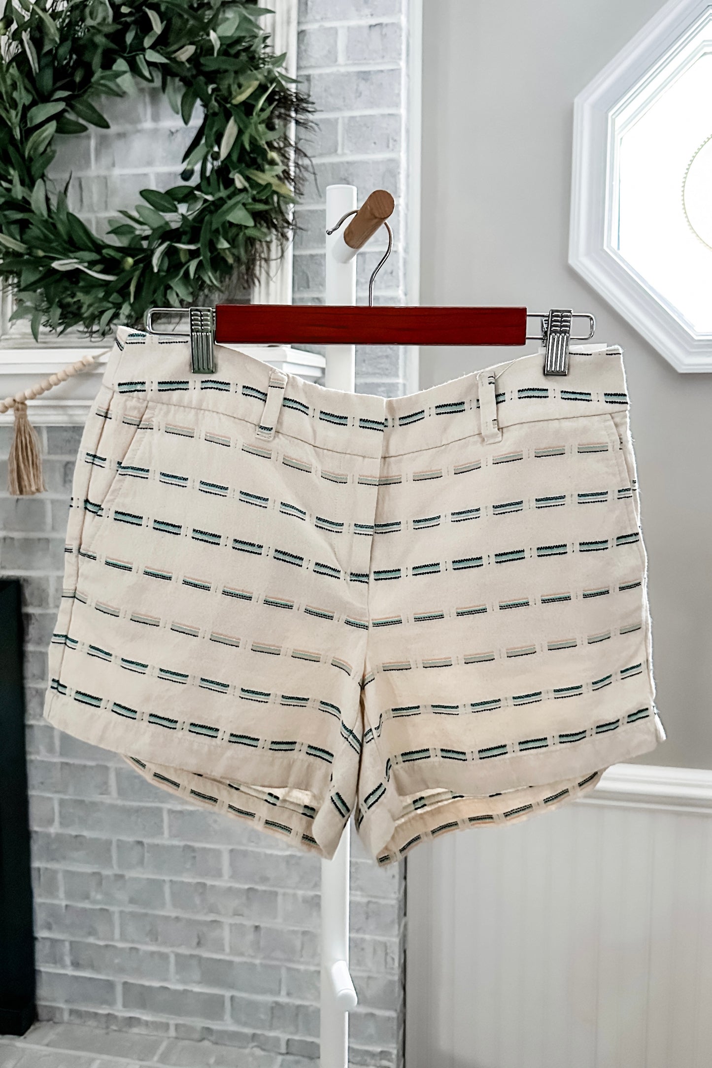 (4) Loft 4” Short