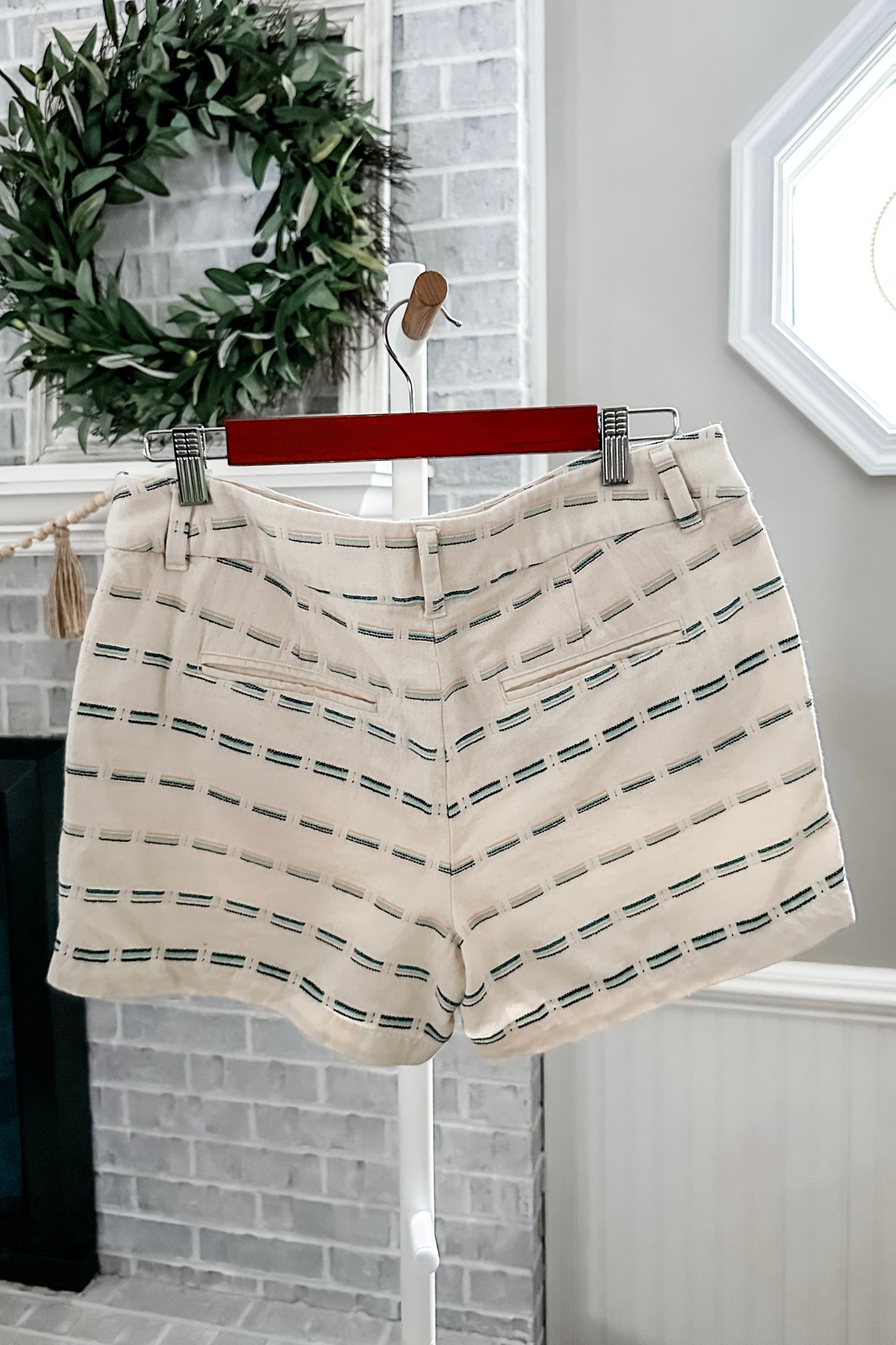 (4) Loft 4” Short