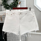 (14) Gap 5” White Shorts