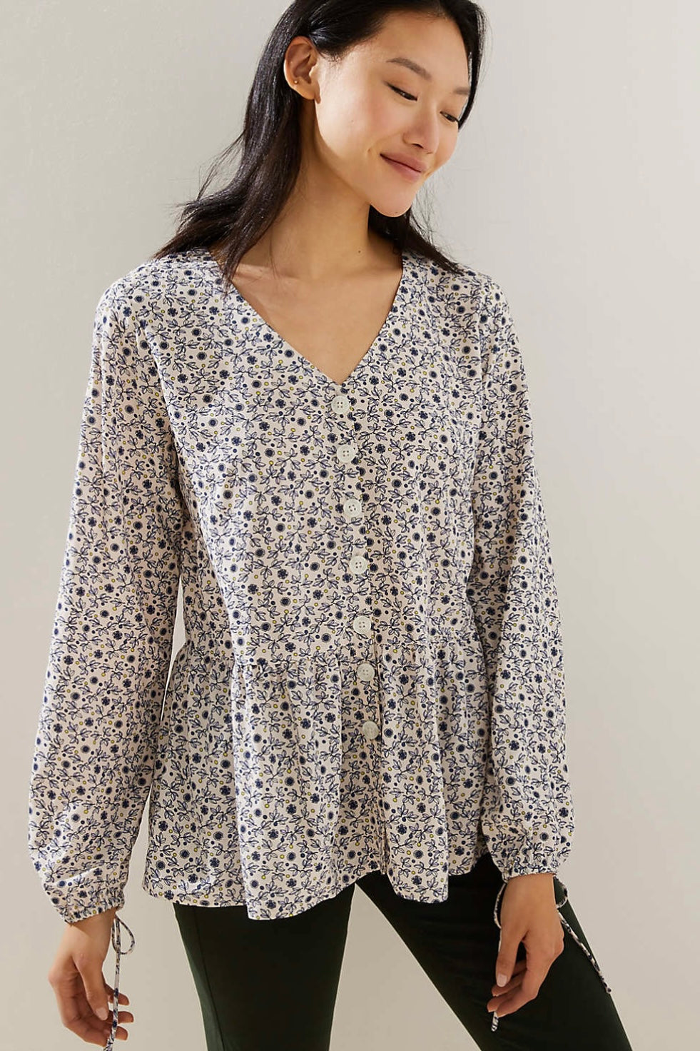 (L) Loft Floral Blouse
